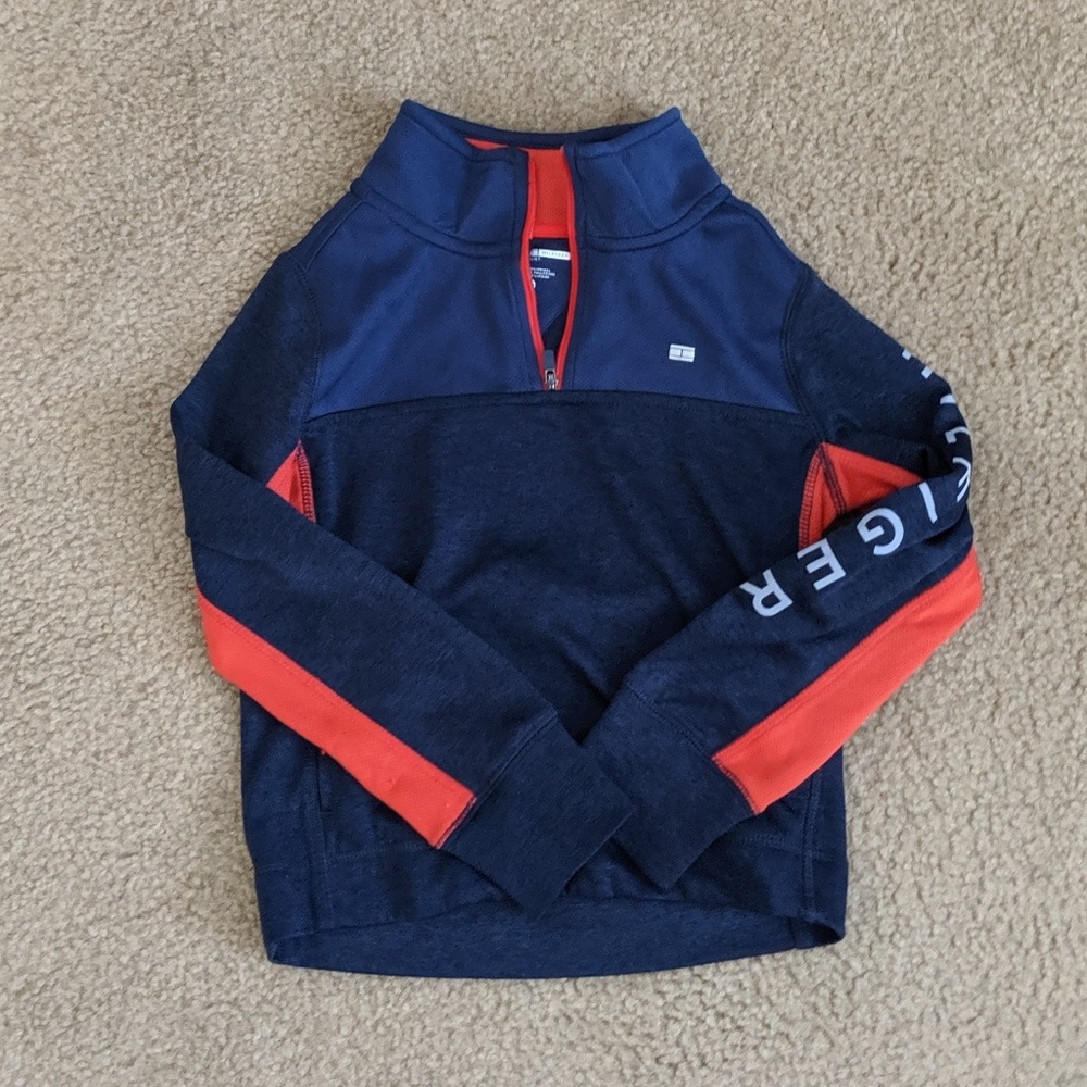 Tommy Hilfiger boys 1/4 zip pull over EUC